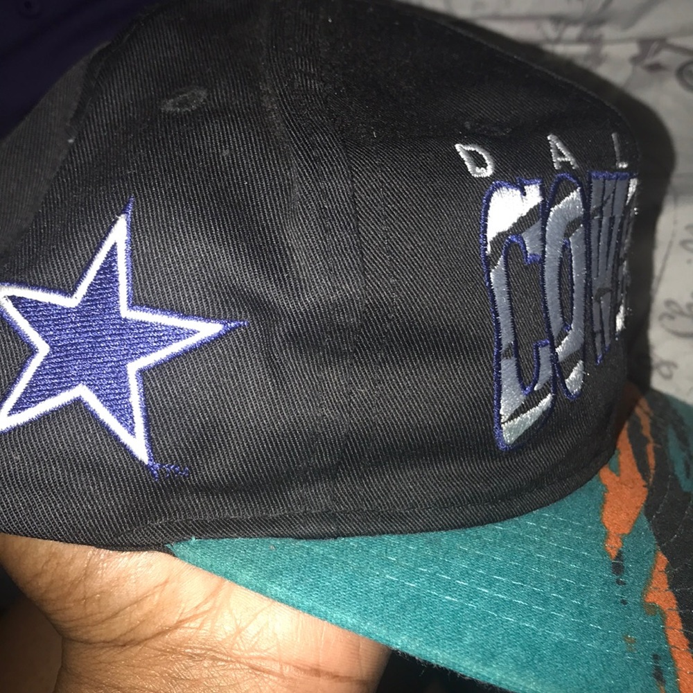 hat - Picture 2 of 3